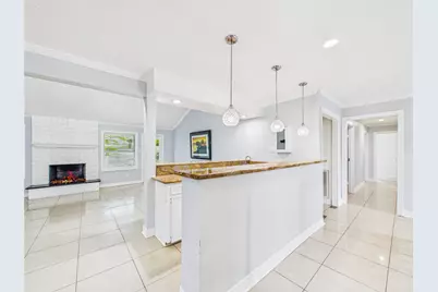 11419 Blackhawk Boulevard, Houston, TX 77089 - Photo 24
