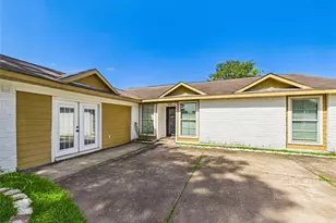 11419 Blackhawk Blvd, Houston, TX 77089 - Photo 4