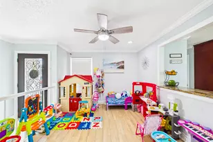 11419 Blackhawk Blvd, Houston, TX 77089 - Photo 10