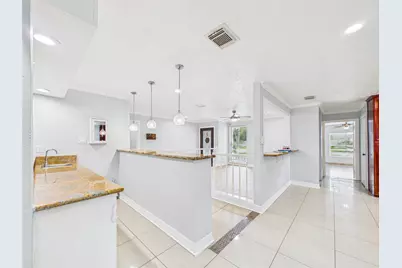 11419 Blackhawk Boulevard, Houston, TX 77089 - Photo 16