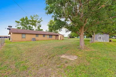 3644 W State Highway 71 Highway, La Grange, TX 78945 - Photo 6