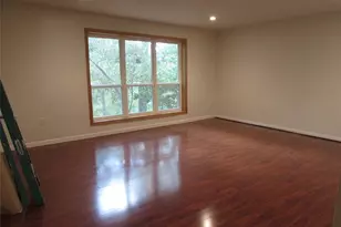 201 Vanderpool Ln, Houston, TX 77024 - Photo 26