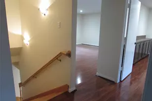 201 Vanderpool Ln, Houston, TX 77024 - Photo 40