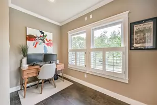 240 E Woodland St, Houston, TX 77009 - Photo 18