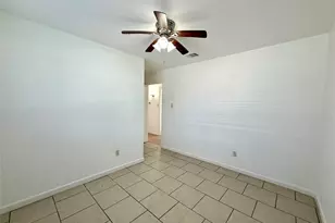9350 Guywood St, Houston, TX 77040 - Photo 16