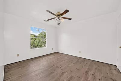 8202 Worthington Dr, Houston, TX 77083 - Photo 30