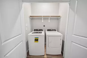 212 W Lewis St, Conroe, TX 77301 - Photo 30