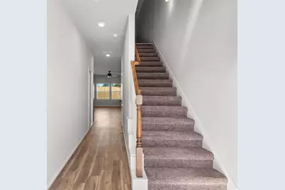 212 W Lewis Street, Conroe, TX 77301 - Photo 2