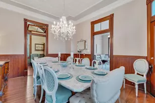 1724 S Ball St, Galveston, TX 77550 - Photo 6