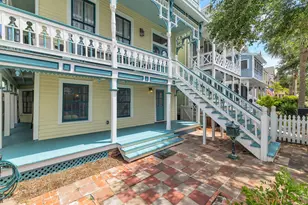 1724 S Ball St, Galveston, TX 77550 - Photo 22
