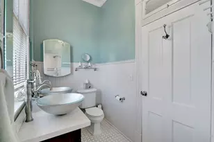 1724 S Ball St, Galveston, TX 77550 - Photo 12