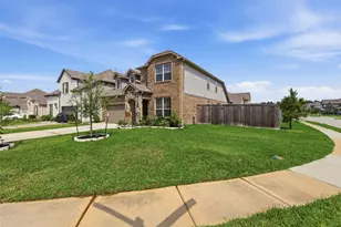 14383 Cedar Shadow Dr, Conroe, TX 77302 - Photo 2