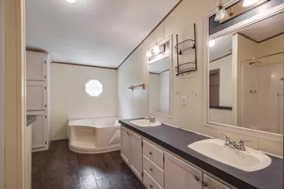 19996 Fm 2090 Road, Conroe, TX 77306 - Photo 16