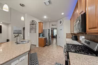 15818 Mossy Shores Court, Houston, TX 77044 - Photo 20