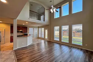 13610 Orchard Wind Ln, Pearland, TX 77584 - Photo 4