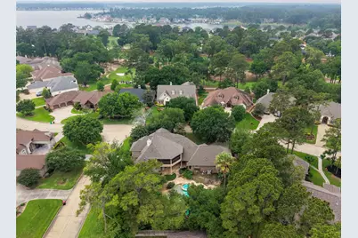 21 Wedgewood Drive W, Montgomery, TX 77356 - Photo 46