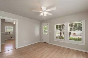 1320 22nd St, Huntsville, TX 77340 - Photo 6