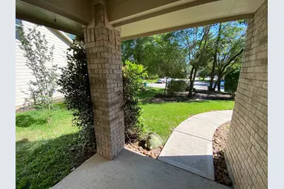 38 W Sage Creek Place, The Woodlands, TX 77382 - Photo 10