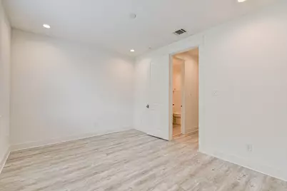 3512 Oak Forest Grove Drive, Houston, TX 77018 - Photo 16