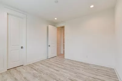3512 Oak Forest Grove Drive, Houston, TX 77018 - Photo 10