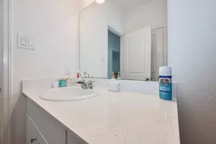 7826 Flowering Lotus Ln, Houston, TX 77016 - Photo 34