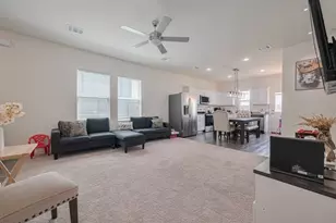 7826 Flowering Lotus Ln, Houston, TX 77016 - Photo 10