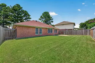 11814 Copperas Creek Dr, Sugar Land, TX 77498 - Photo 30