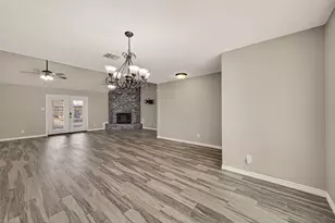 15734 Pagehurst Dr, Houston, TX 77084 - Photo 2