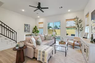 1913 Dewalt St, Houston, TX 77088 - Photo 8