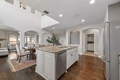 916 Marion Farm Rd, Little Elm, TX 75068 - Photo 6