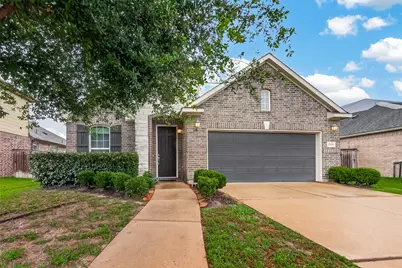 2209 Hidden Meadow Lane, Pearland, TX 77089 - Photo 1