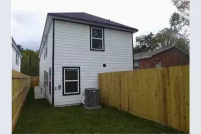 6011 Wedgefield Street, Houston, TX 77028 - Photo 4