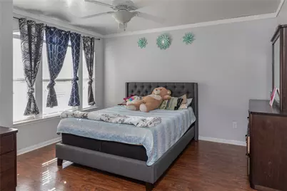 13122 Royal Bell Court, Houston, TX 77047 - Photo 10