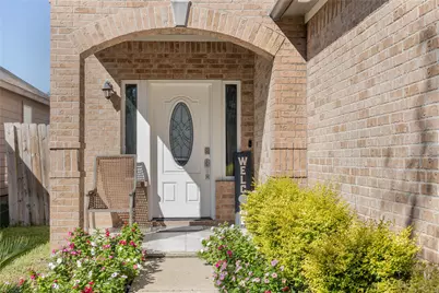 13122 Royal Bell Court, Houston, TX 77047 - Photo 2