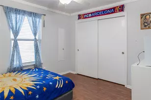 13122 Royal Bell Ct, Houston, TX 77047 - Photo 8