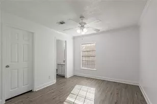 121 Varsity Dr, Huntsville, TX 77340 - Photo 20