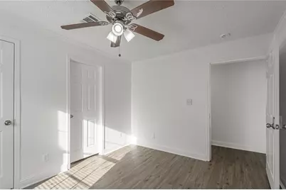 121 Varsity Drive, Huntsville, TX 77340 - Photo 18