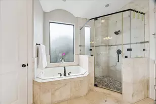 6311 Hamman St, Houston, TX 77007 - Photo 16