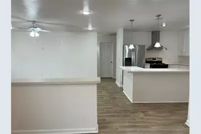 7410 Allsup Street, Houston, TX 77061 - Photo 12