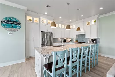 775 Townsend Drive, Crystal Beach, TX 77650 - Photo 10