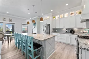775 Townsend Dr, Crystal Beach, TX 77650 - Photo 8