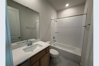 12227 Hudson Drive, Mont Belvieu, TX 77523 - Photo 8