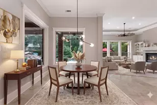 2 Hunnewell Way, The Woodlands, TX 77382 - Photo 16