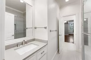 2 Hunnewell Way, The Woodlands, TX 77382 - Photo 26