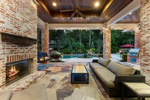 2 Hunnewell Way, The Woodlands, TX 77382 - Photo 34