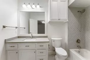 2 Hunnewell Way, The Woodlands, TX 77382 - Photo 30