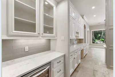 2 Hunnewell Way, The Woodlands, TX 77382 - Photo 14