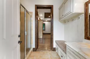 2 Hunnewell Way, The Woodlands, TX 77382 - Photo 40