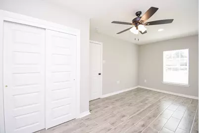 5433 Chennault Road, Houston, TX 77033 - Photo 22