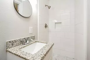 5433 Chennault Rd, Houston, TX 77033 - Photo 26